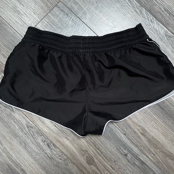 Op running athletic yoga workout exercise black with white piping.  Sz Lg Jr - Picture 6 of 8